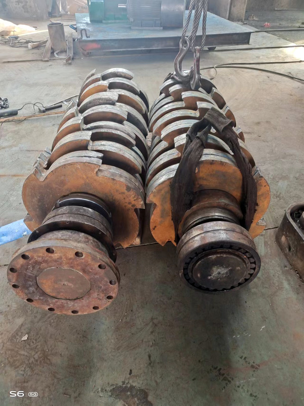 破碎撕裂设备维修